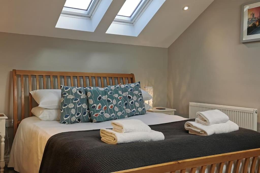 יורק 3 Bedroom Townhouse, Free Parking מראה חיצוני תמונה